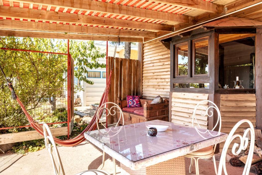 Si-Har Chalets Nimrod Extérieur photo